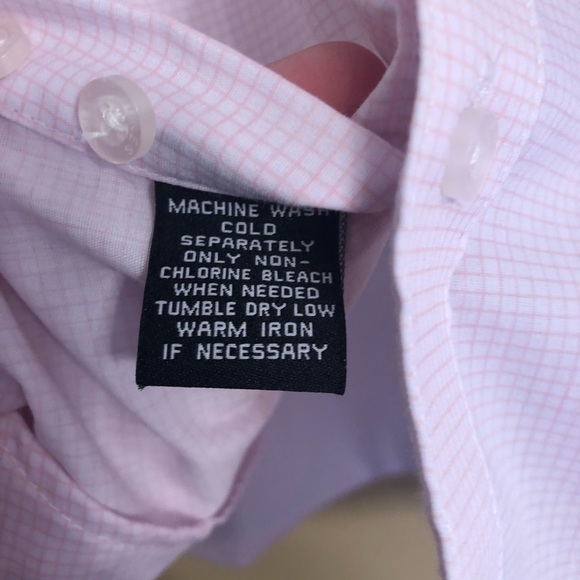 Jones New York Signature Checkered Button Up Top - Picture 6 of 6